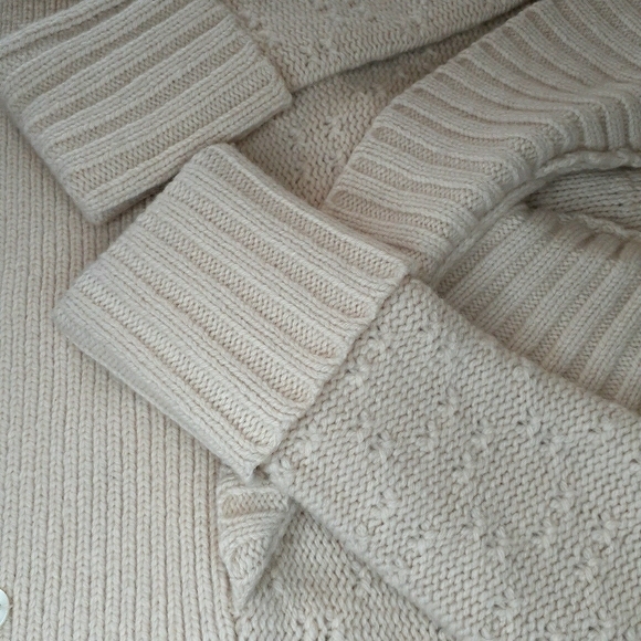 Ted Baker Women's Cream Wrap Sweater. Size 2 - Picture 6 of 11